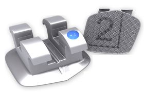 BRÁQUETE METAL ROTH 0.022 PREMIUM L3R ( DENTE 43 ) CANINO INFERIOR DIREITO C/GANCHO 10.20.2343 ORTHOMETRIC